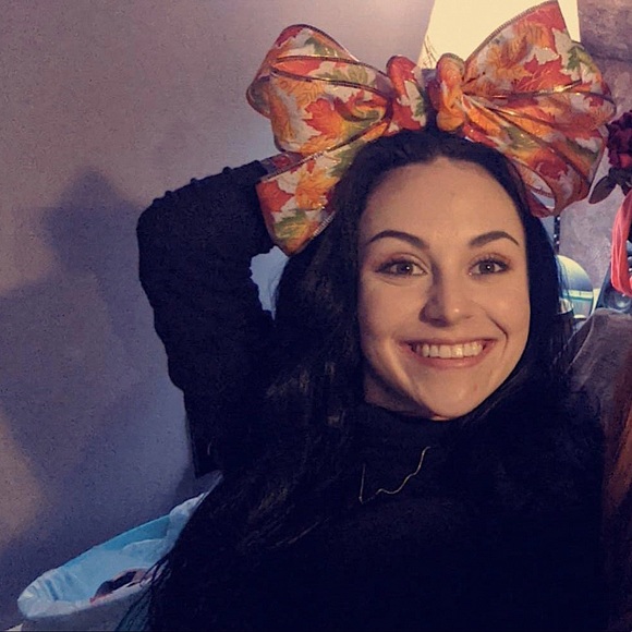 Meet Your Posher Kay - Picture 2 of 16